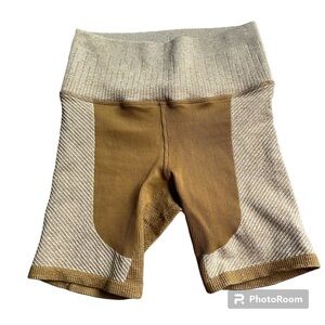 Avocado Valerie Variegated Rib Short